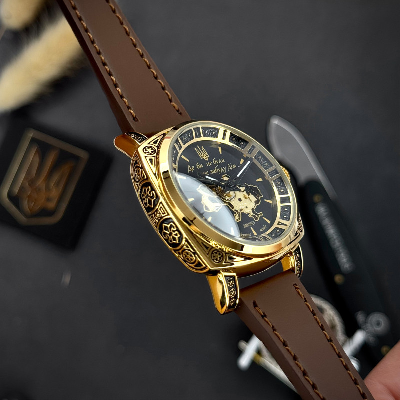 Awarder 021 Де би не була Gold-Black-Brown