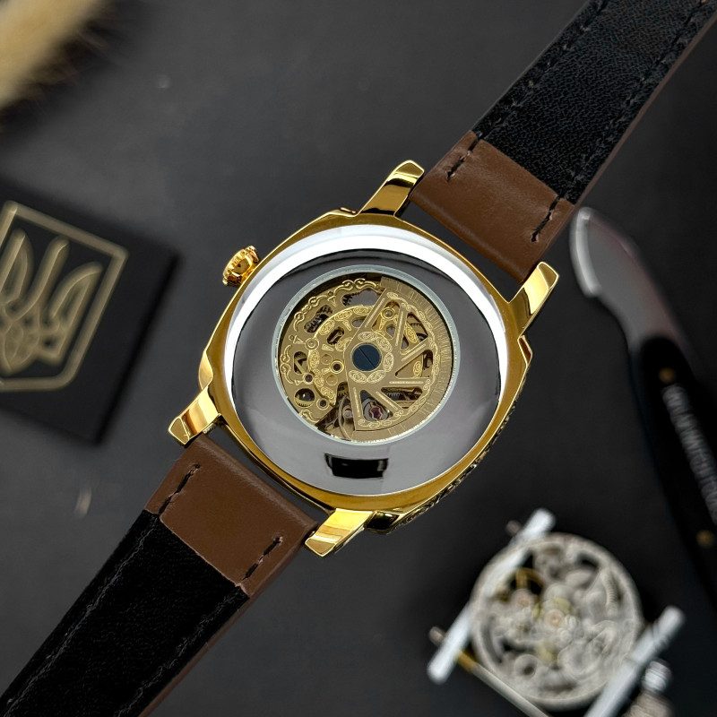 Awarder 021 Де би не була Gold-Gold-Brown